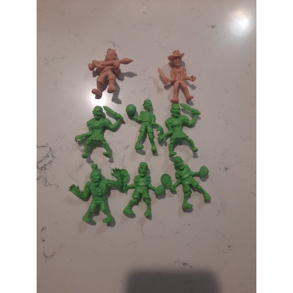 S.L.U.G. Zombies Lot 8 Figures Toys Jakks Pacific Scary Little Ugly Guys 2012
